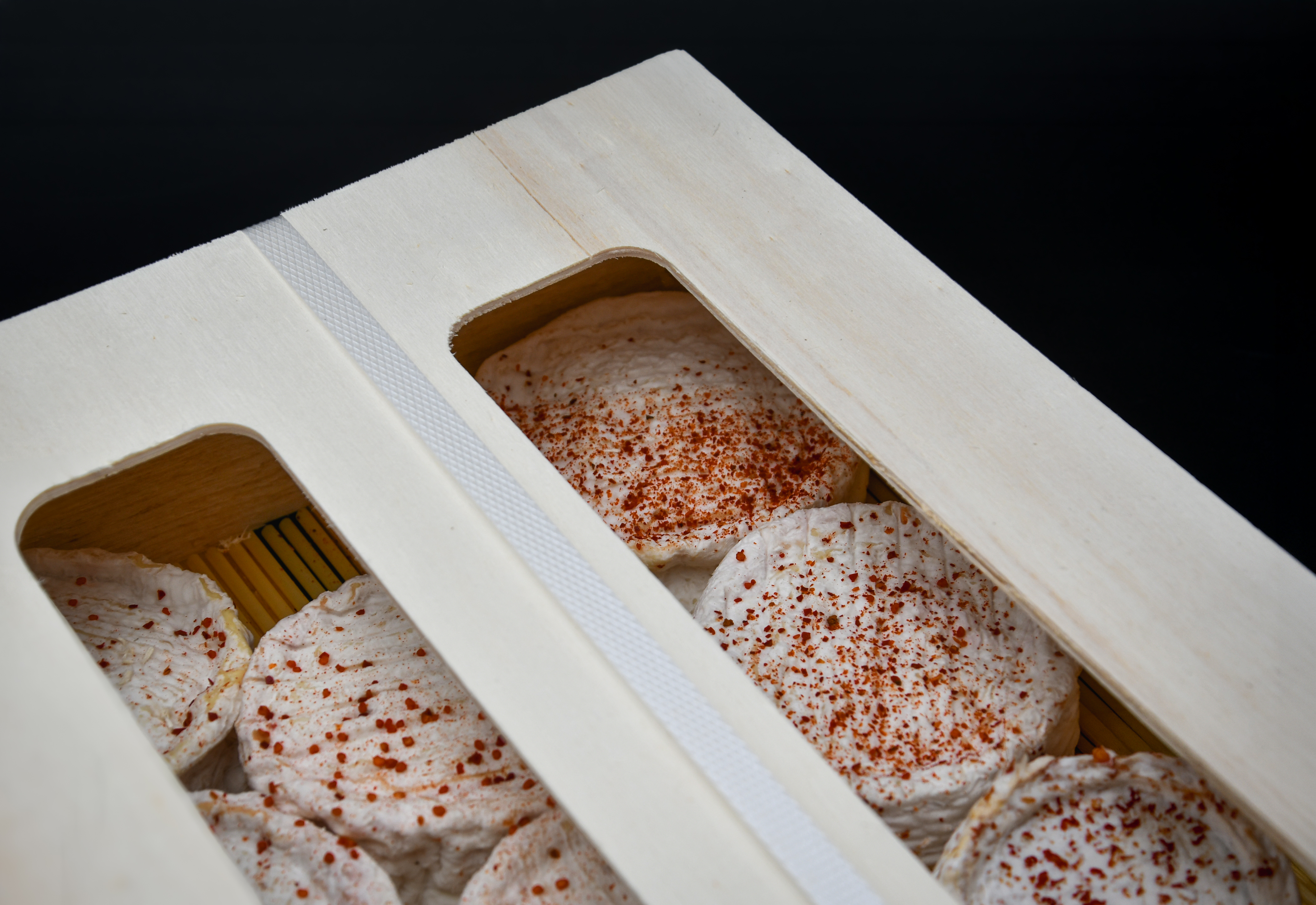 Chèvre Affiné au Piment d'Espelette Bio 120g (9x120g)
